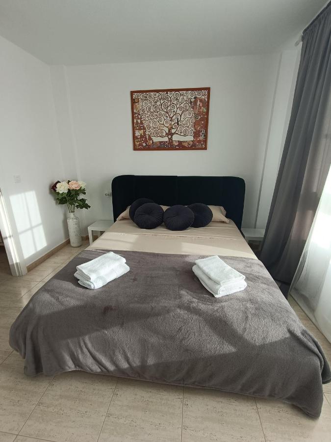 Apartamento Familiar Arcoiris Primera Linea De La Playa Callao Salvaje Luaran gambar
