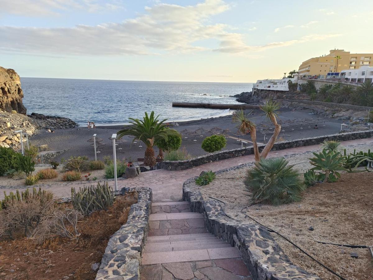 Apartamento Familiar Arcoiris Primera Linea De La Playa Callao Salvaje Luaran gambar