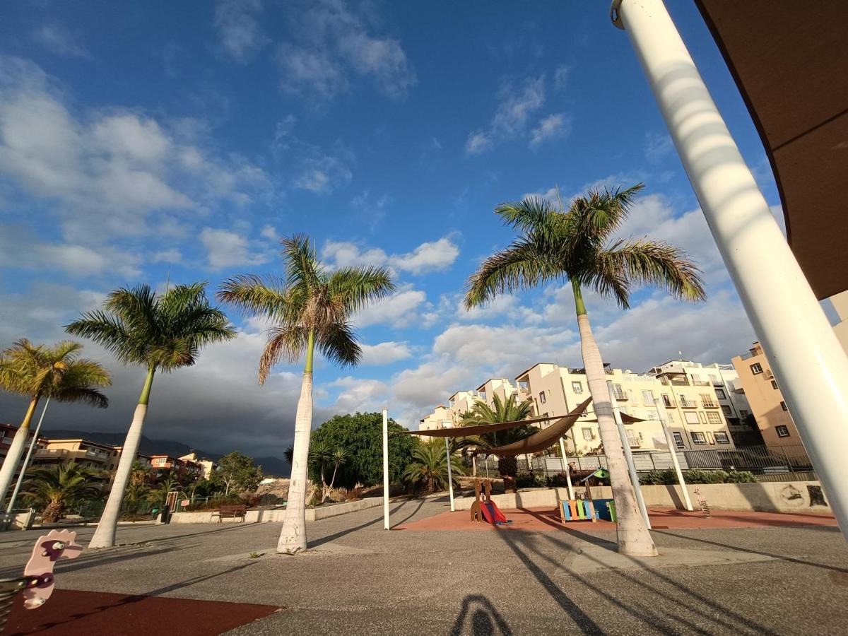 Apartamento Familiar Arcoiris Primera Linea De La Playa Callao Salvaje Luaran gambar