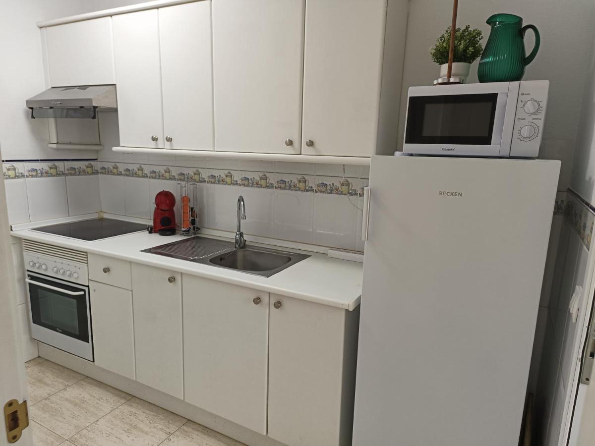 Apartamento Familiar Arcoiris Primera Linea De La Playa Callao Salvaje Luaran gambar
